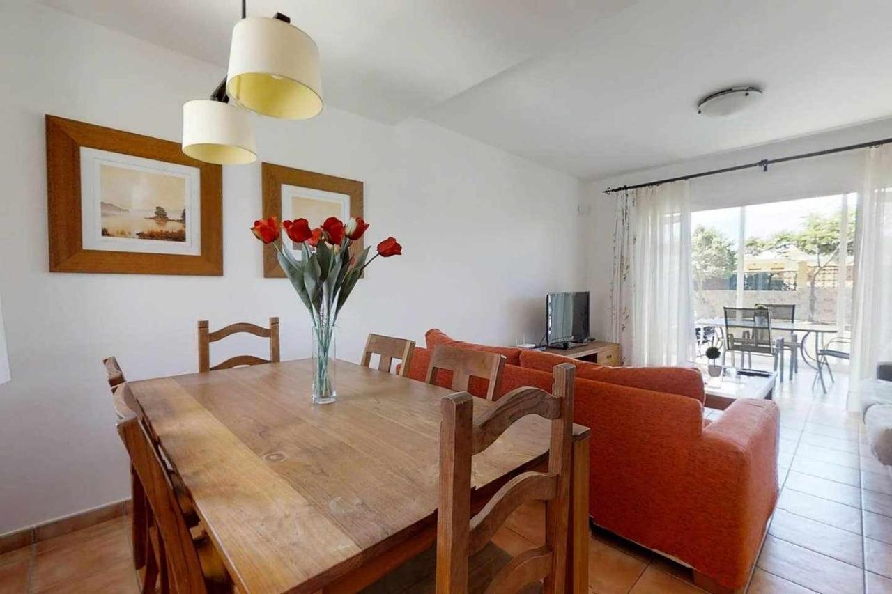 Anju Villas Villa At 100 Meters Far Of The Beach Corralejo Bagian luar foto