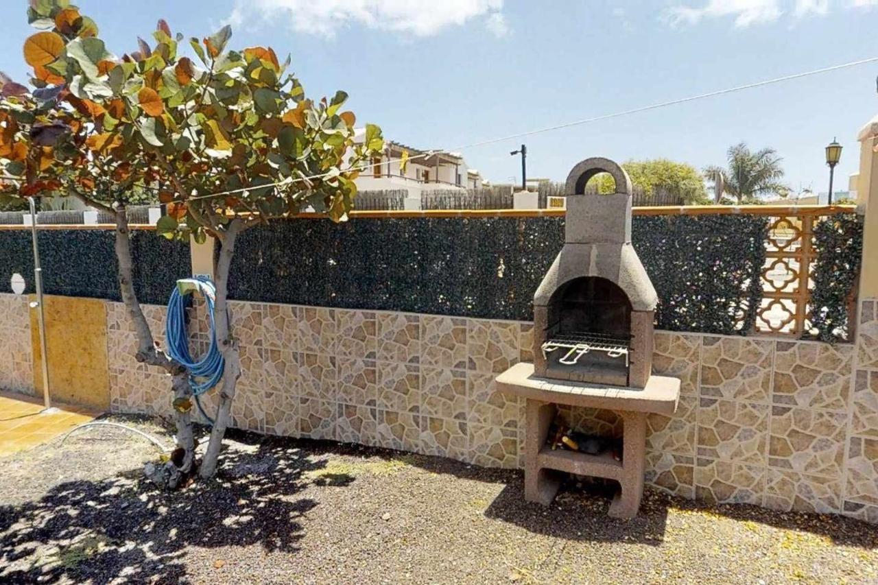 Anju Villas Villa At 100 Meters Far Of The Beach Corralejo Bagian luar foto