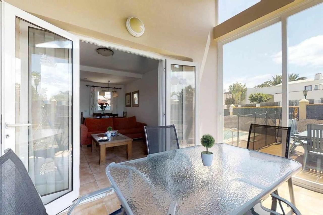 Anju Villas Villa At 100 Meters Far Of The Beach Corralejo Bagian luar foto