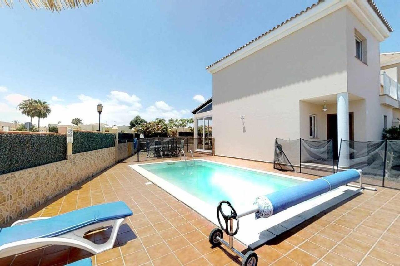 Anju Villas Villa At 100 Meters Far Of The Beach Corralejo Bagian luar foto