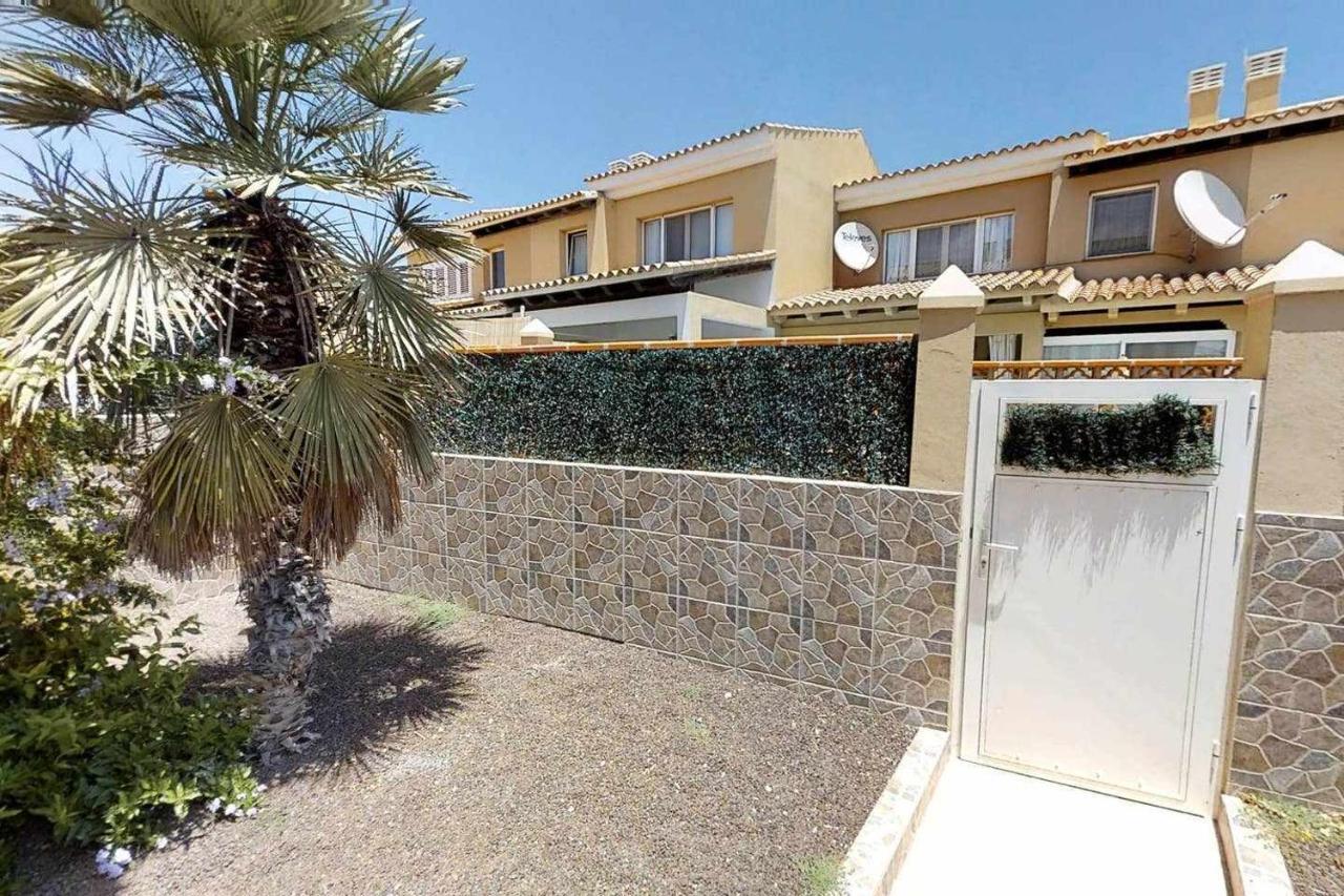 Anju Villas Villa At 100 Meters Far Of The Beach Corralejo Bagian luar foto